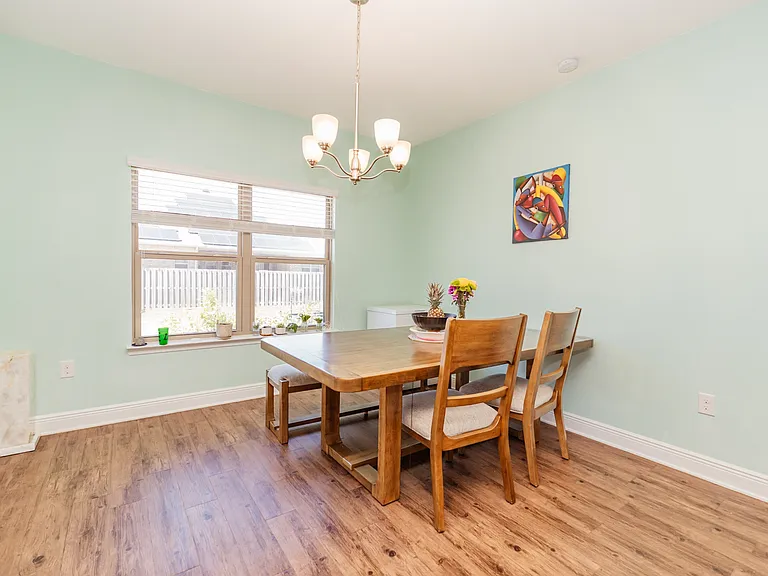 668 Teal St — Photo 11