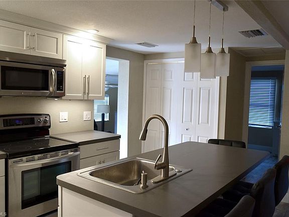 5th image of 340/342 Capitol St