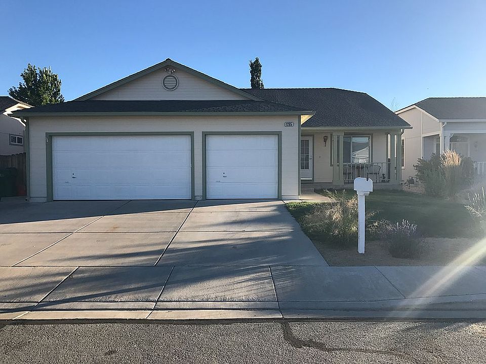 4x Car Wide Driveway