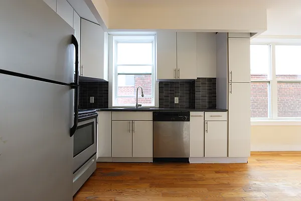 Rented by Nooklyn NYC LLC | media 3