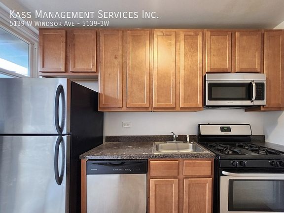 2nd image of 5139 W Windsor Ave #3W
