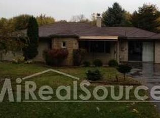 29541 Cotton Rd, Chesterfield, MI 48047