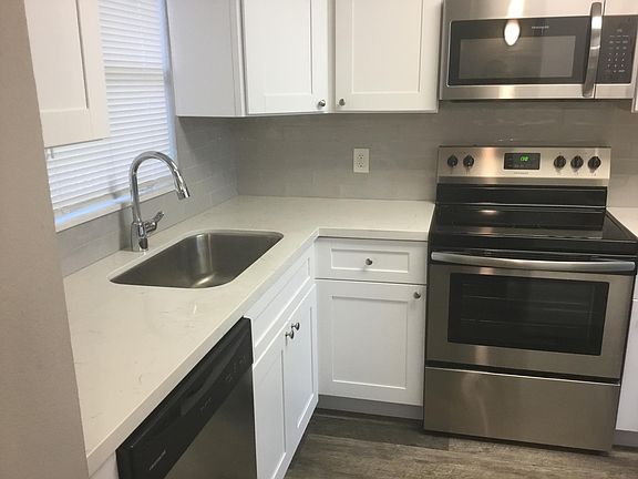 5th image of 11441 NW 39th Ct APT 216