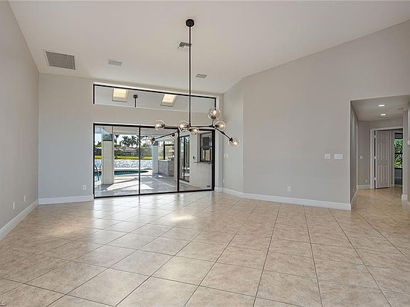 5th image of 2330 Queens WAY