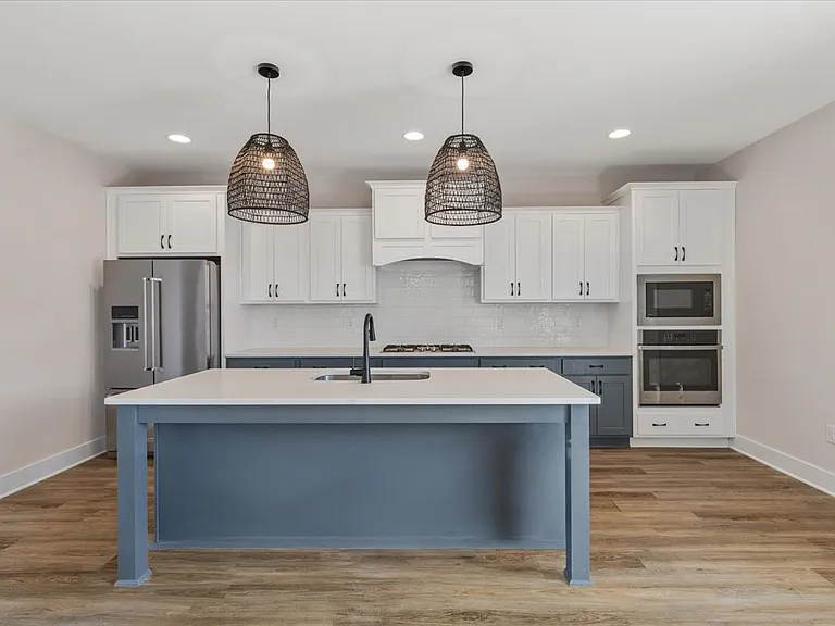 2129 Big Falls Dr — Photo 14