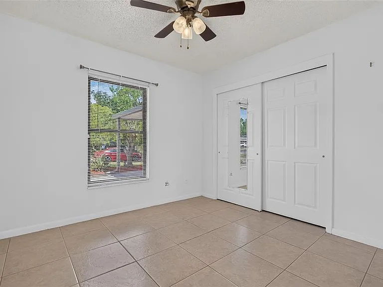 6411 Santa Monica Dr — Photo 14