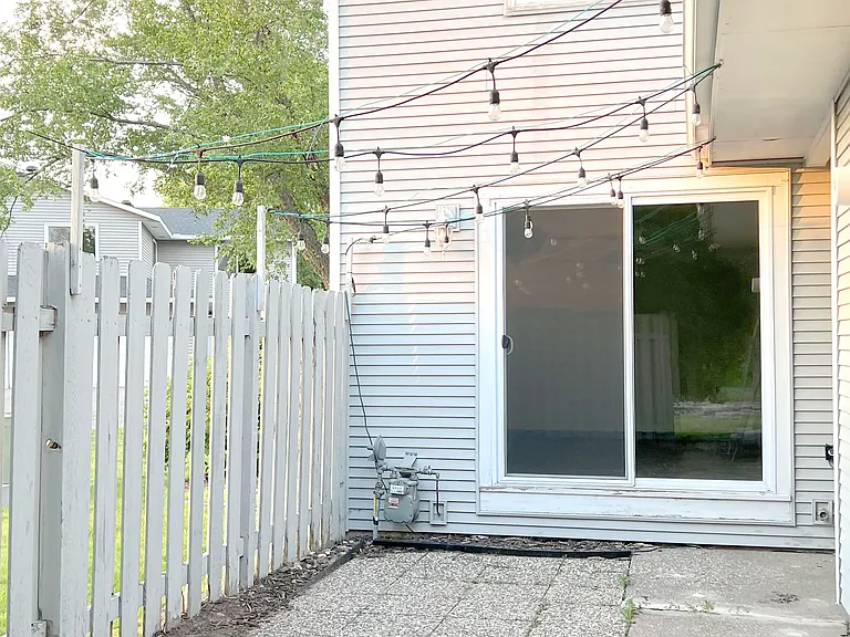 7694 Dunmore Rd — Photo 24