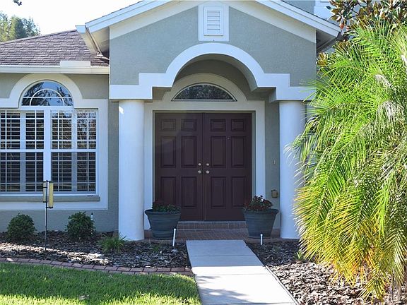 3rd image of 2427 Nesslewood Dr
