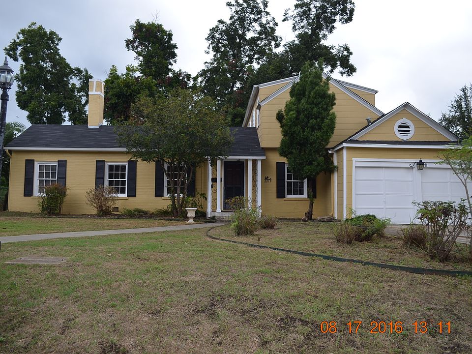 1st image of 2218 W Gramercy Pl