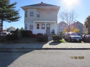 12 Liege St, Providence, RI 02908