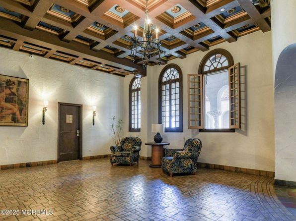 400 Deal Lake Drive UNIT 3E, Asbury Park, NJ 07712