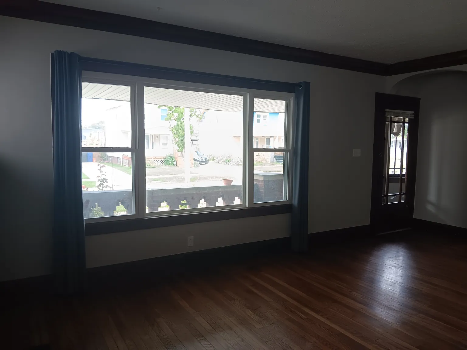 2 bed, 1360 sqft, $1,200 — Photo 2