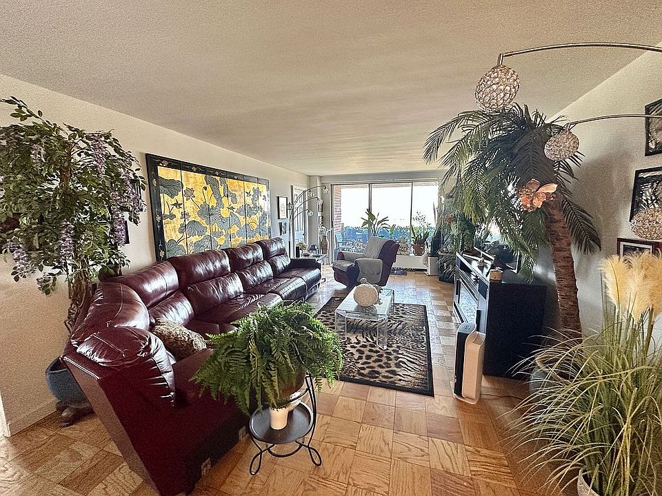 1st image of 61-20 Grand Central Pkwy APT C1005