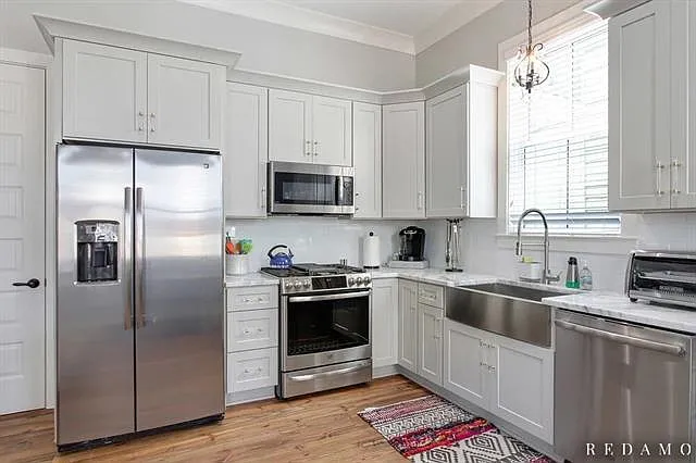 1419 Esplanade Ave — Photo 13