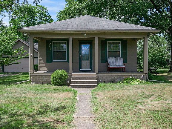 2nd image of 52887 Forestbrook Ave