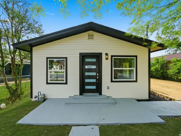 1604 Calle Valencia, San Antonio, TX 78237