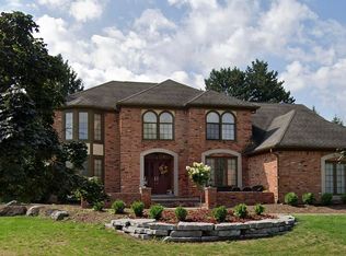 3225 Glengrove Dr, Rochester Hills, MI 48309