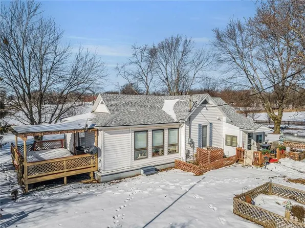 401 E 4th St, Bogard, MO 64622