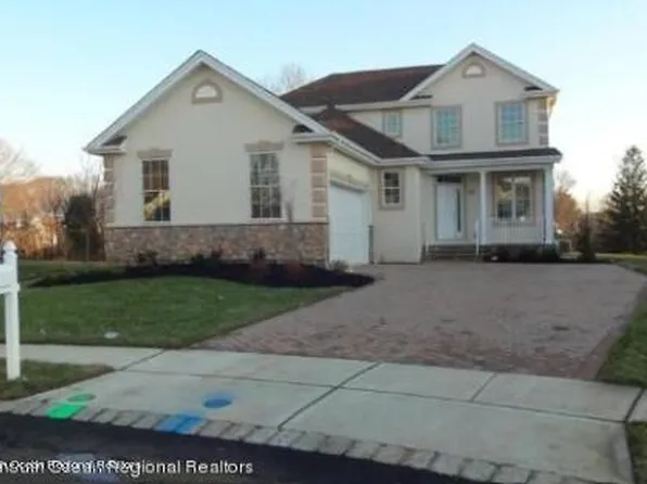 12 Patton Court, Manalapan, NJ 07726