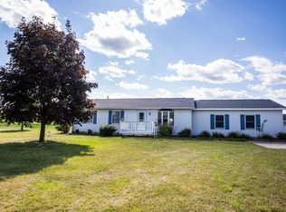 1860 Wolf Lake Rd, Grass Lake, MI 49240