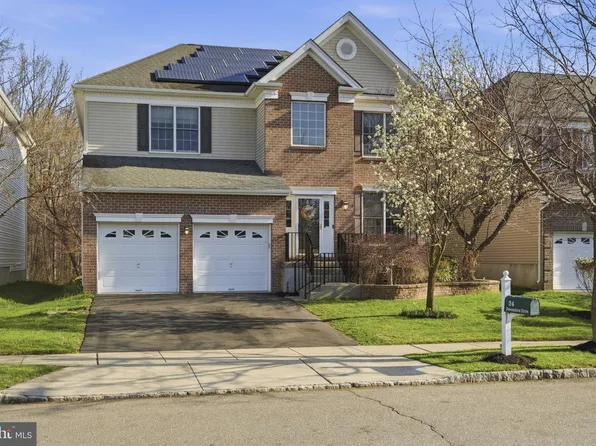 24 Devonshire Dr, Princeton, NJ 08540