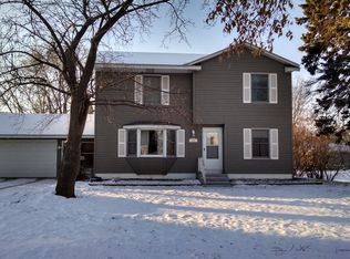 724 Monroe St, Anoka, MN 55303