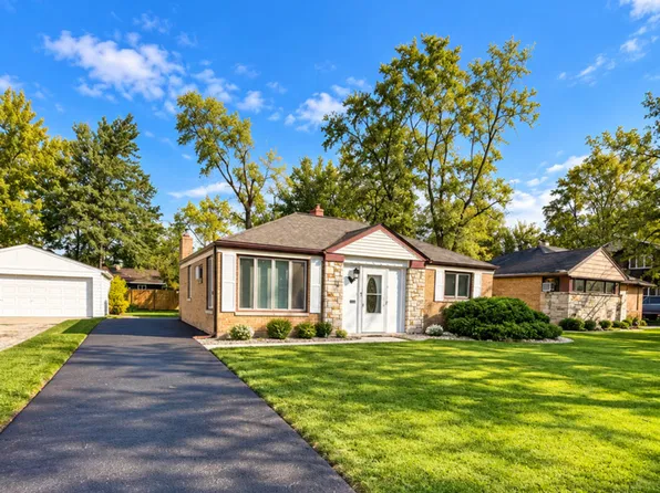 62 Marquette St, Park Forest, IL 60466