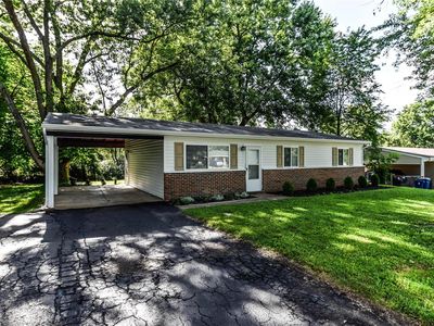 241 Ramsey Ln, Ballwin, MO, 63021