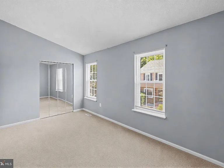 743 Saint Michaels Dr — Photo 19