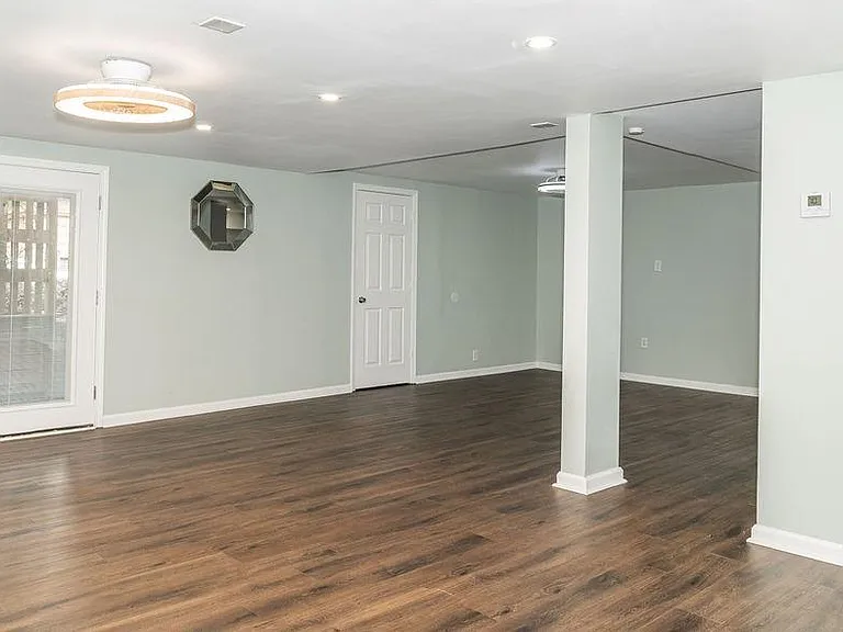 2331 Robin Ln SE — Photo 19