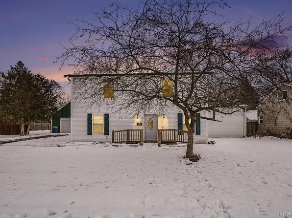 3444 Church St, Saginaw, MI 48604