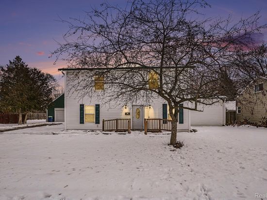 3444 Church St, Saginaw, MI 48604