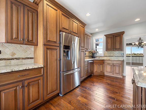 4th image of 23028 Pilcher Rd
