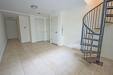 Rented by Level Group