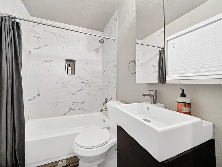 1953 Dryden Rd #4 — Photo 9