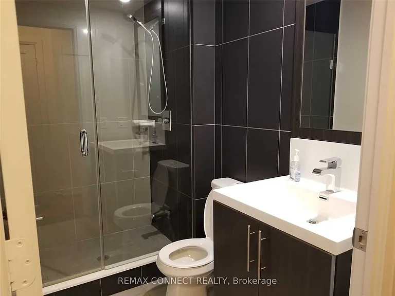 5 Sheppard Ave E #1917 — Photo 6