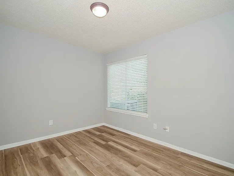 12722 Ashford Brook Dr — Photo 11