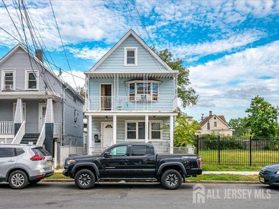 588 Charles St, Perth Amboy, NJ, 08861
