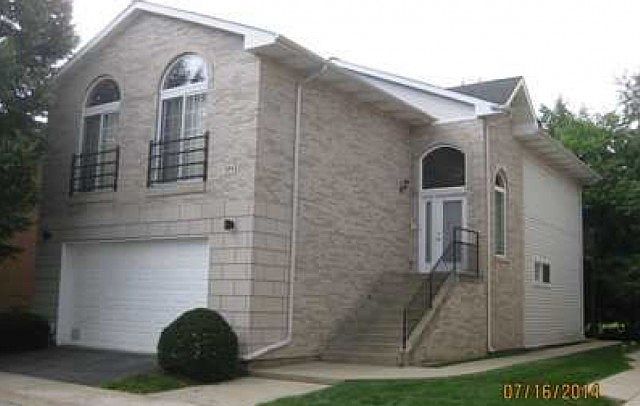 1st image of 1133 E 83rd St Unit 171