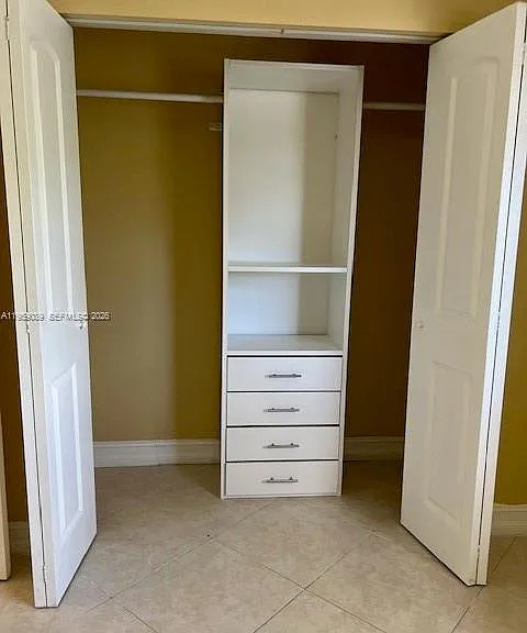 2226 N Cypress Bend Dr #210 — Photo 18
