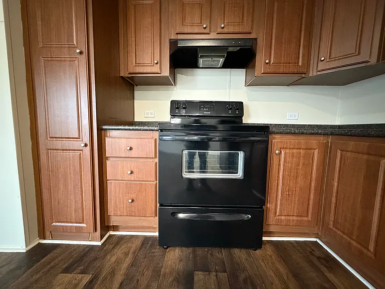 709 N Collins Fwy #129 — Photo 2
