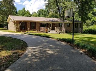806B Morriston Rd, Petal, MS 39465