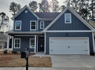 395 Rabbits Run, Fayetteville, GA 30214