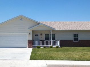 504 E Pen Ave, Bird City, KS 67731