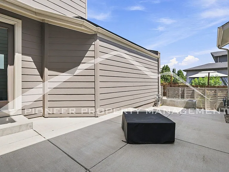 6784 Navajo St — Photo 23