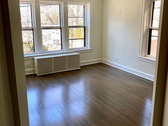 entrance into main living/sleeping area