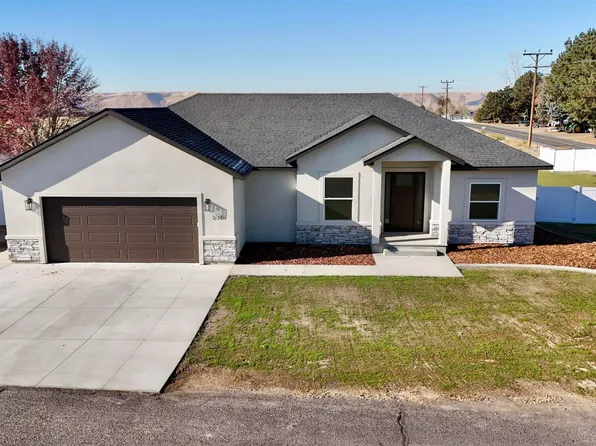 2701 Northview Dr, Hagerman, ID 83332
