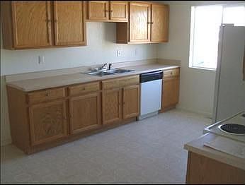 2nd image of 4010 Eagles Nest Dr