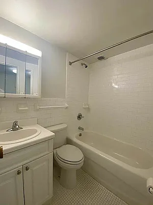 Rented by Voro NYC | media 14