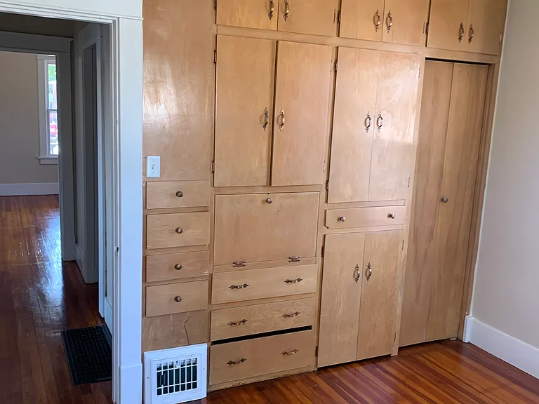 317 Grand Ave — Photo 6